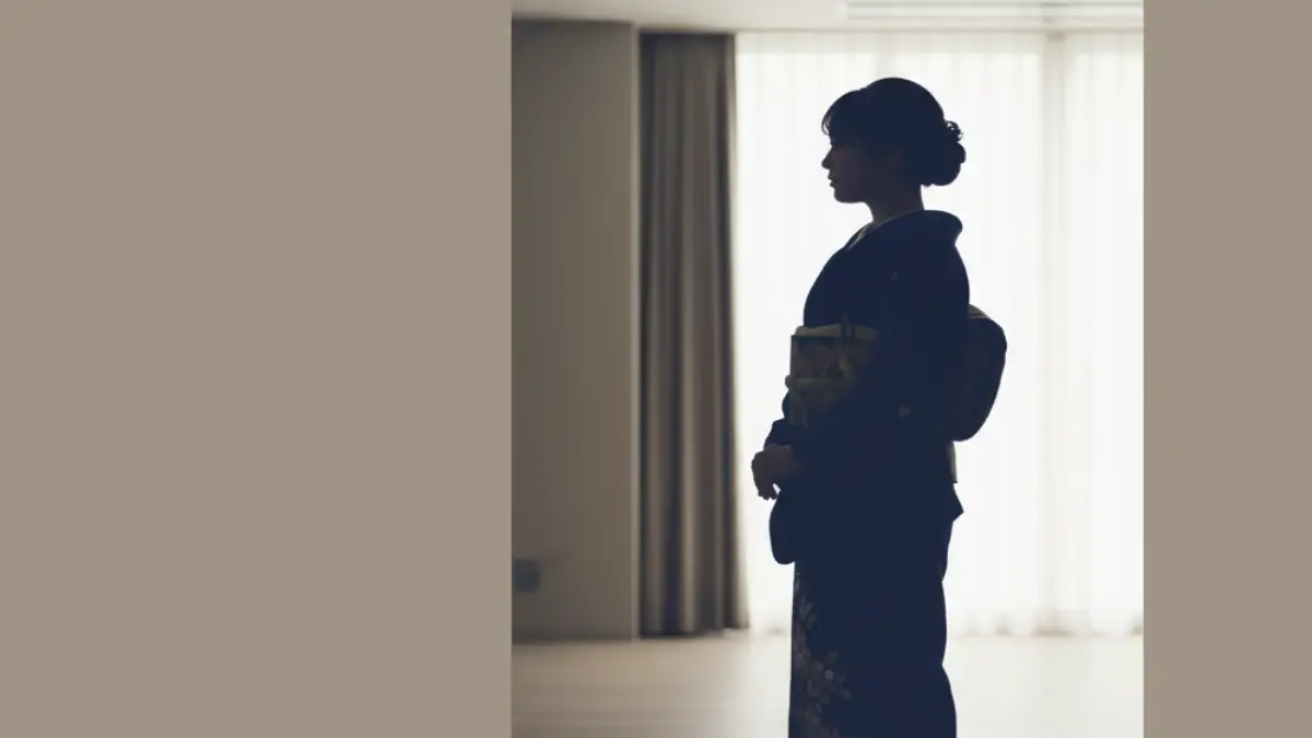 友人の結婚式に着物で参列する際のシンプルなイメージ画像